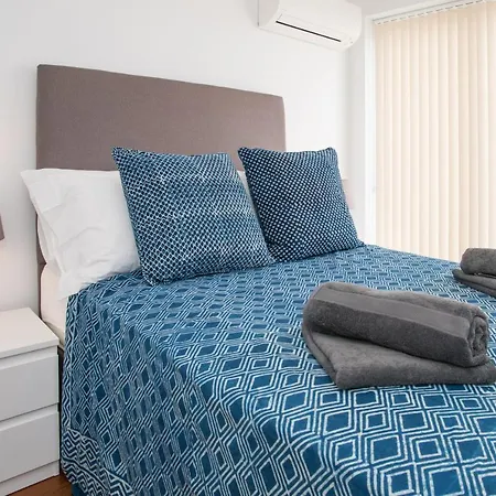 Stylish Three Bedroom Central Tavira. *